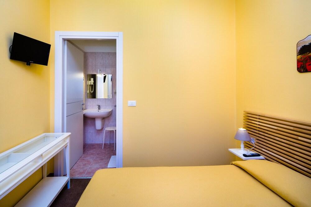 Hotel Boccascena Genua Buitenkant foto
