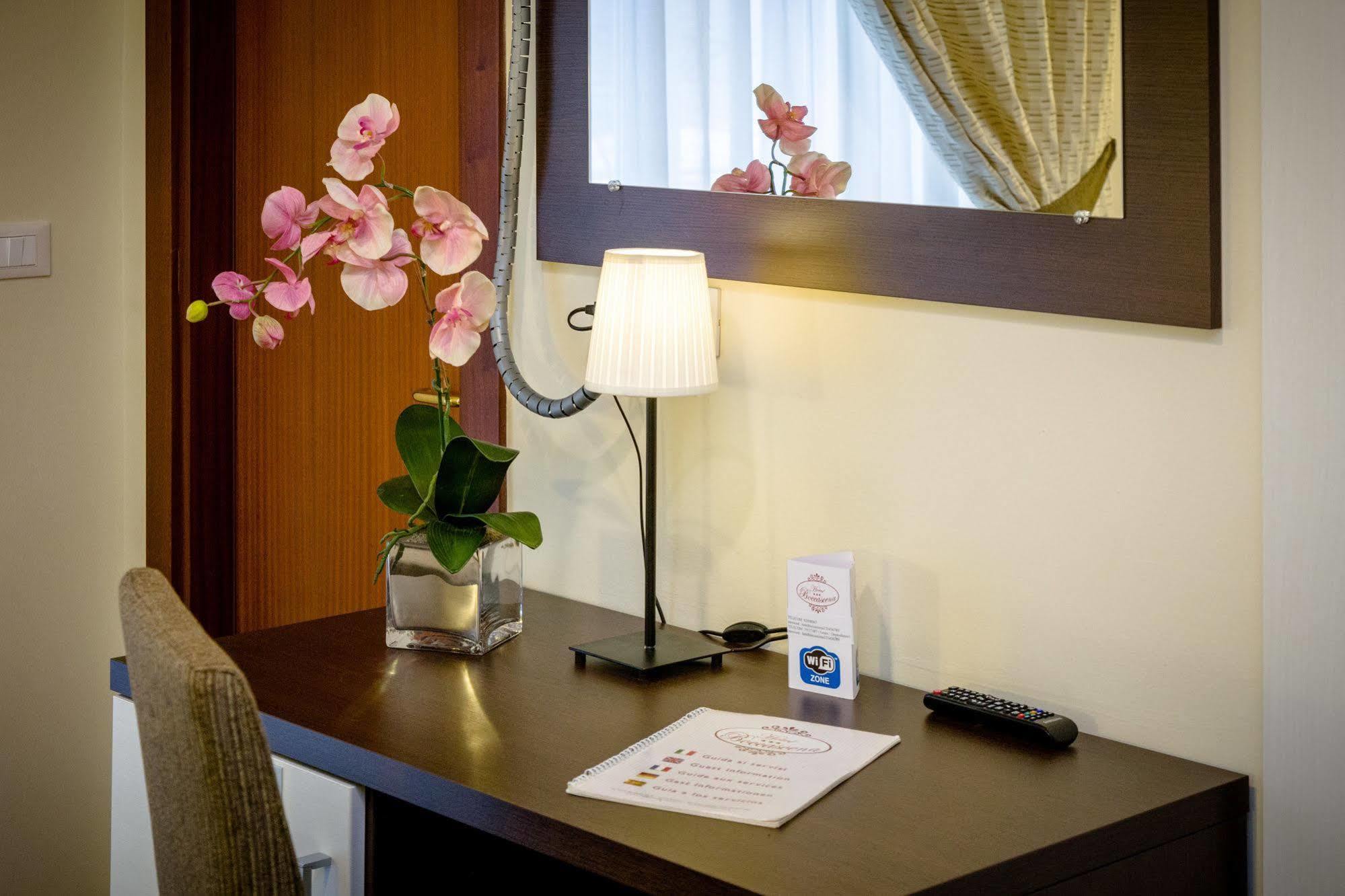 Hotel Boccascena Genua Buitenkant foto